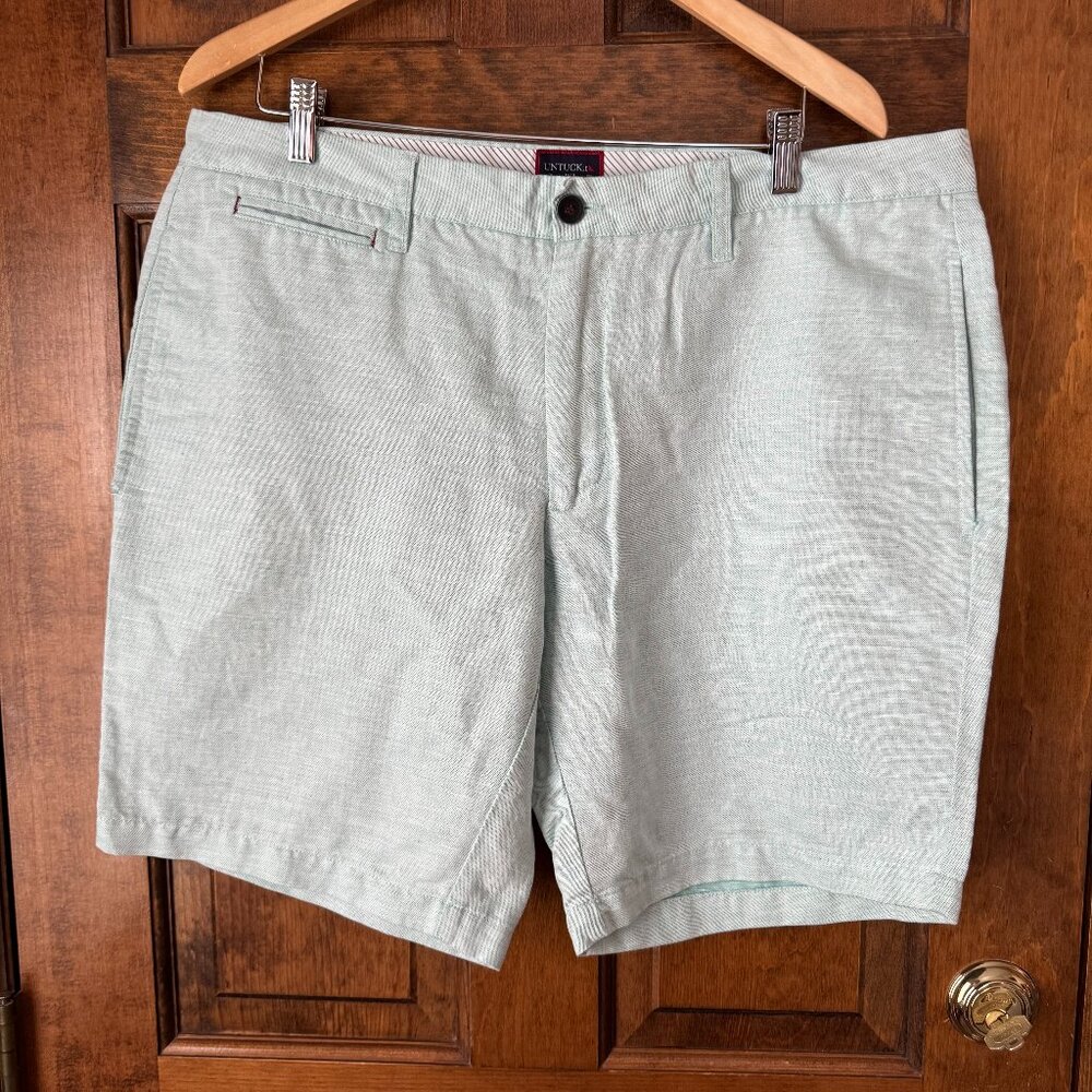UNTUCKit Green Shorts w/Flat Front Size 38W